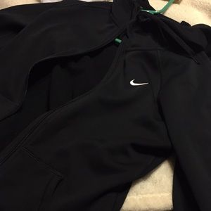 Black Therma-Fit Nike Hoodie